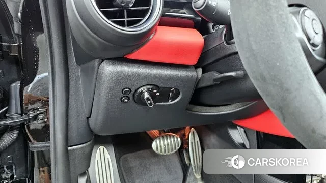 Mini Cooper S Convertible id 3233188 из Кореи 7