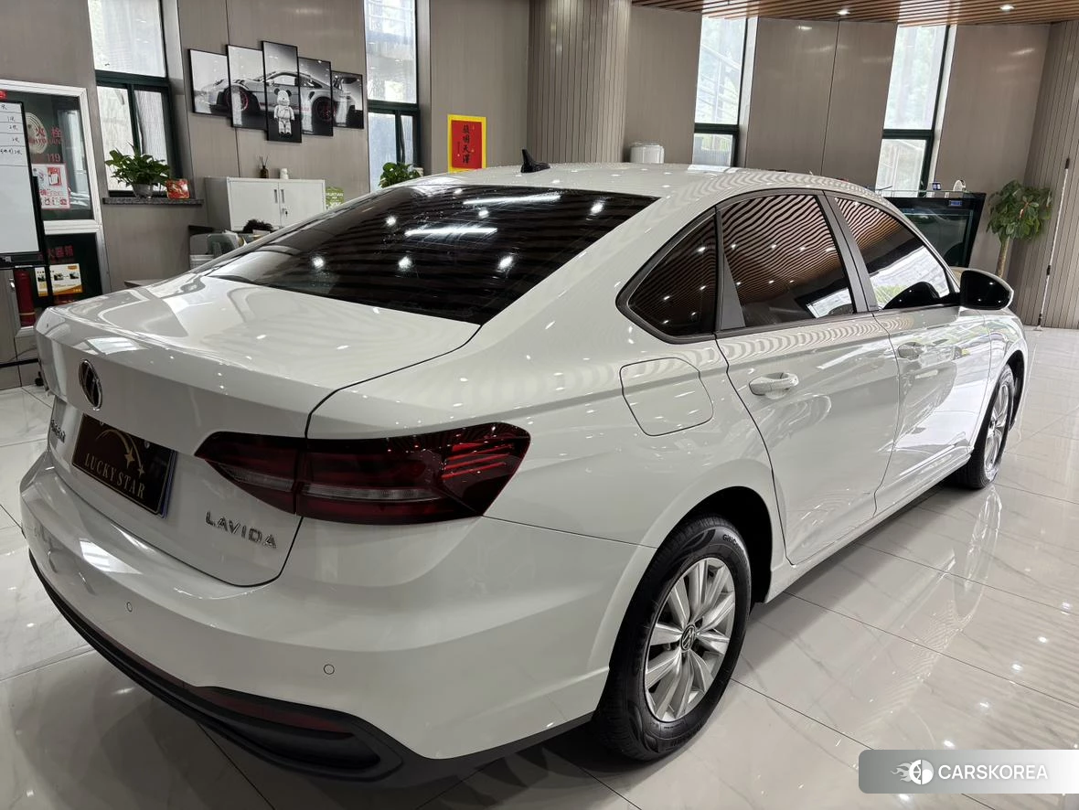 Volkswagen Lavida id 4455177 из Китая 7