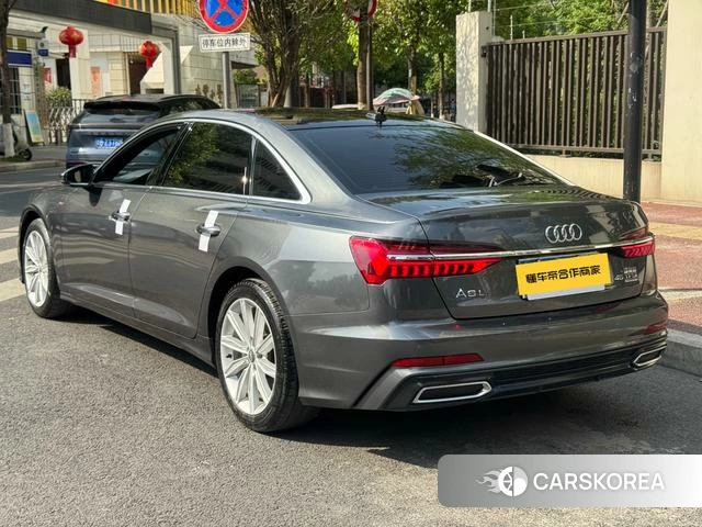 Audi A6L id 4265910 из Китая 7