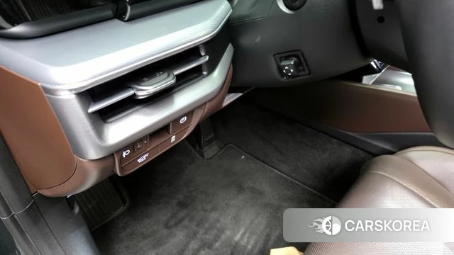 Hyundai Grandeur (GN7) id 3883772 из Кореи 7