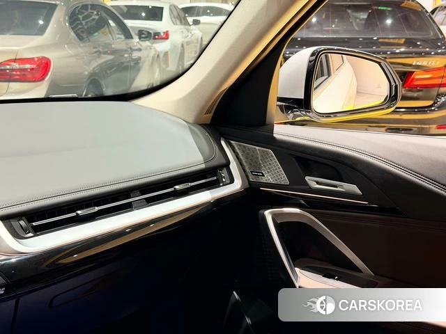 BMW X1 id 4359248 из Китая 7