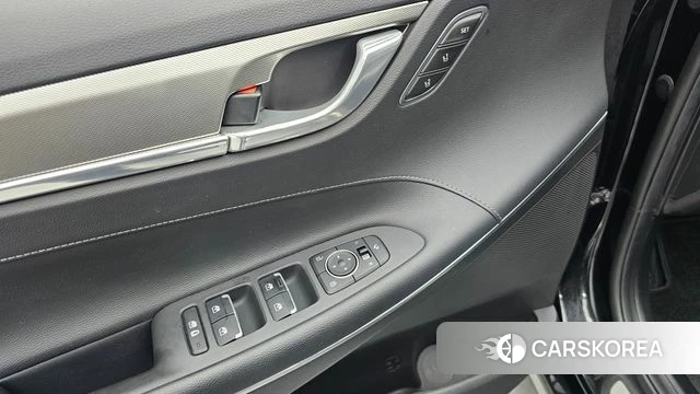 Hyundai The New Grandeur IG Hybrid id 4887217 из Кореи 7
