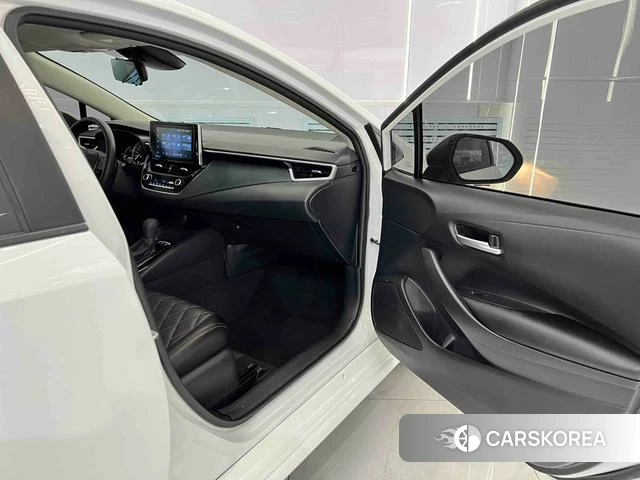 Toyota Corolla id 4263131 из Китая 7