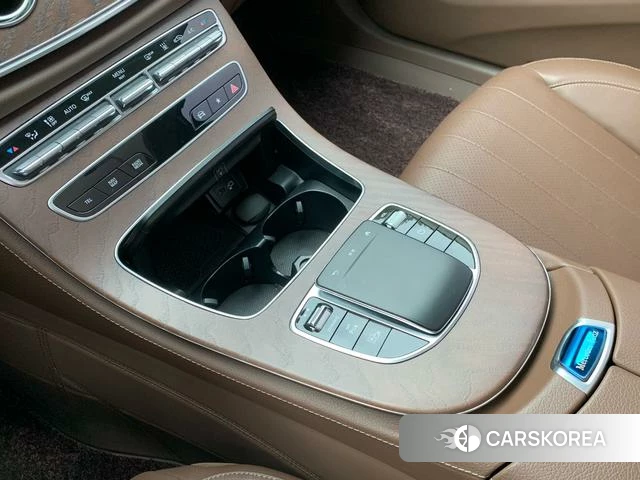Mercedes-Benz E-class PHEV id 4261074 из Китая 7