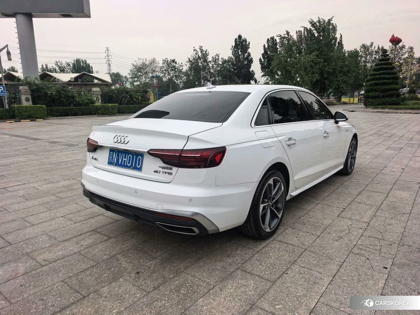 Audi A4L id 4461426 из Китая 7