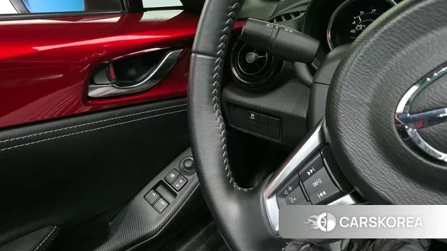 Mazda MX-5 MIATA id 2994530 из Кореи 7