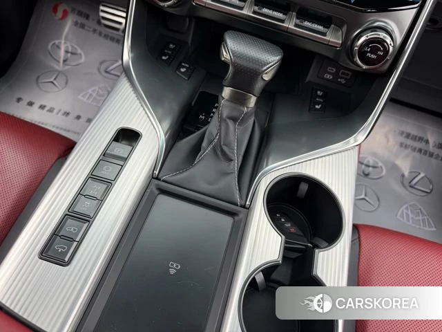 Lexus LX id 4329109 из Китая 7