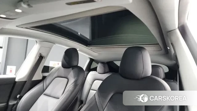 Tesla Model Y id 3416216 из Кореи 7