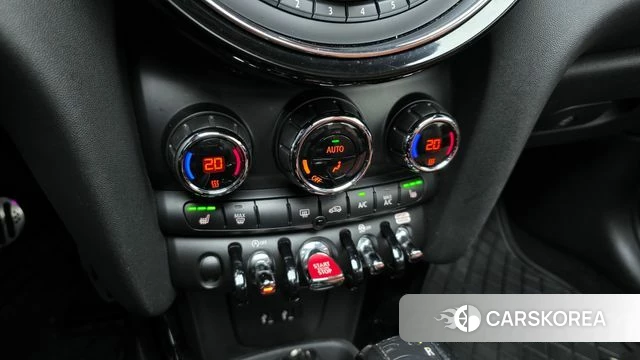 Mini Cooper S Convertible id 3861422 из Кореи 7