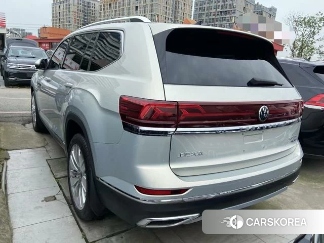 Volkswagen Tourang id 4278443 из Китая 7