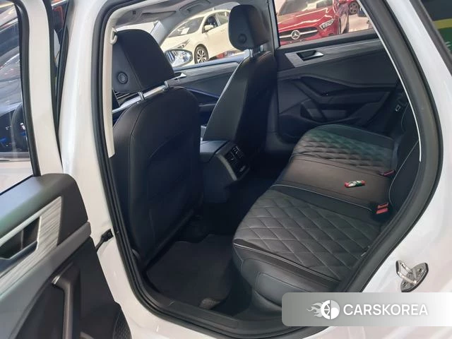 Volkswagen Sagitar id 4213719 из Китая 7