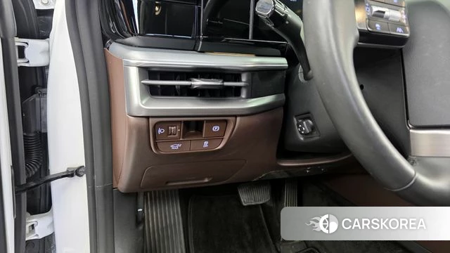 Hyundai Grandeur (GN7) id 4243692 из Кореи 7