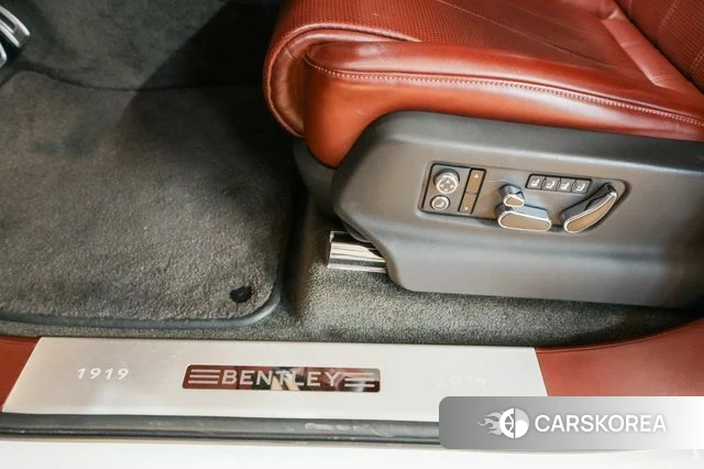 Bentley Bentayga id 4542869 из Кореи 7