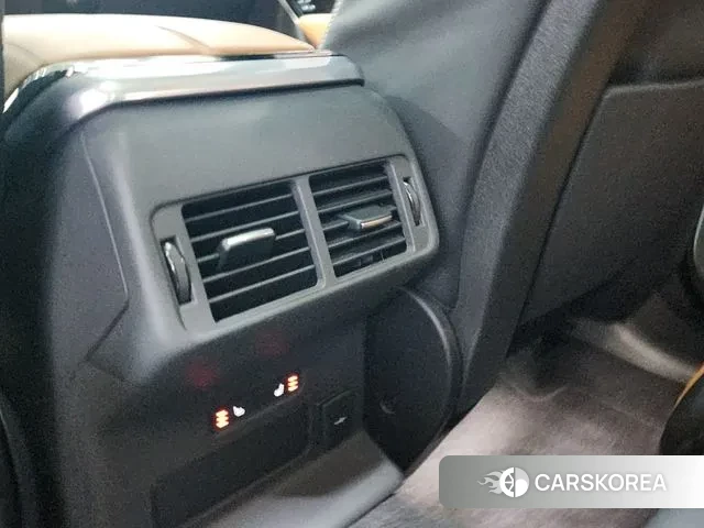 Land Rover Range Rover Velar id 3492734 из Кореи 7