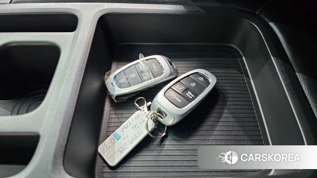 Hyundai Staria id 4697113 из Кореи 7