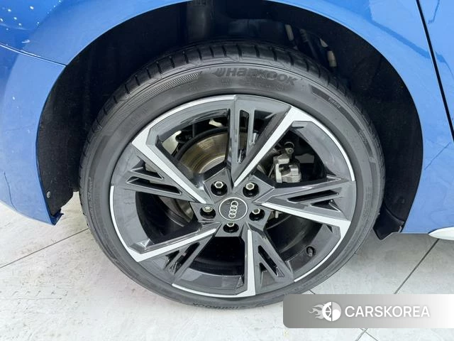 Audi A3 id 4393907 из Китая 7