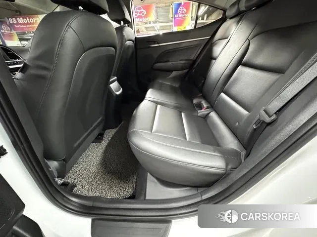 Hyundai Avante AD id 3357142 из Кореи 7