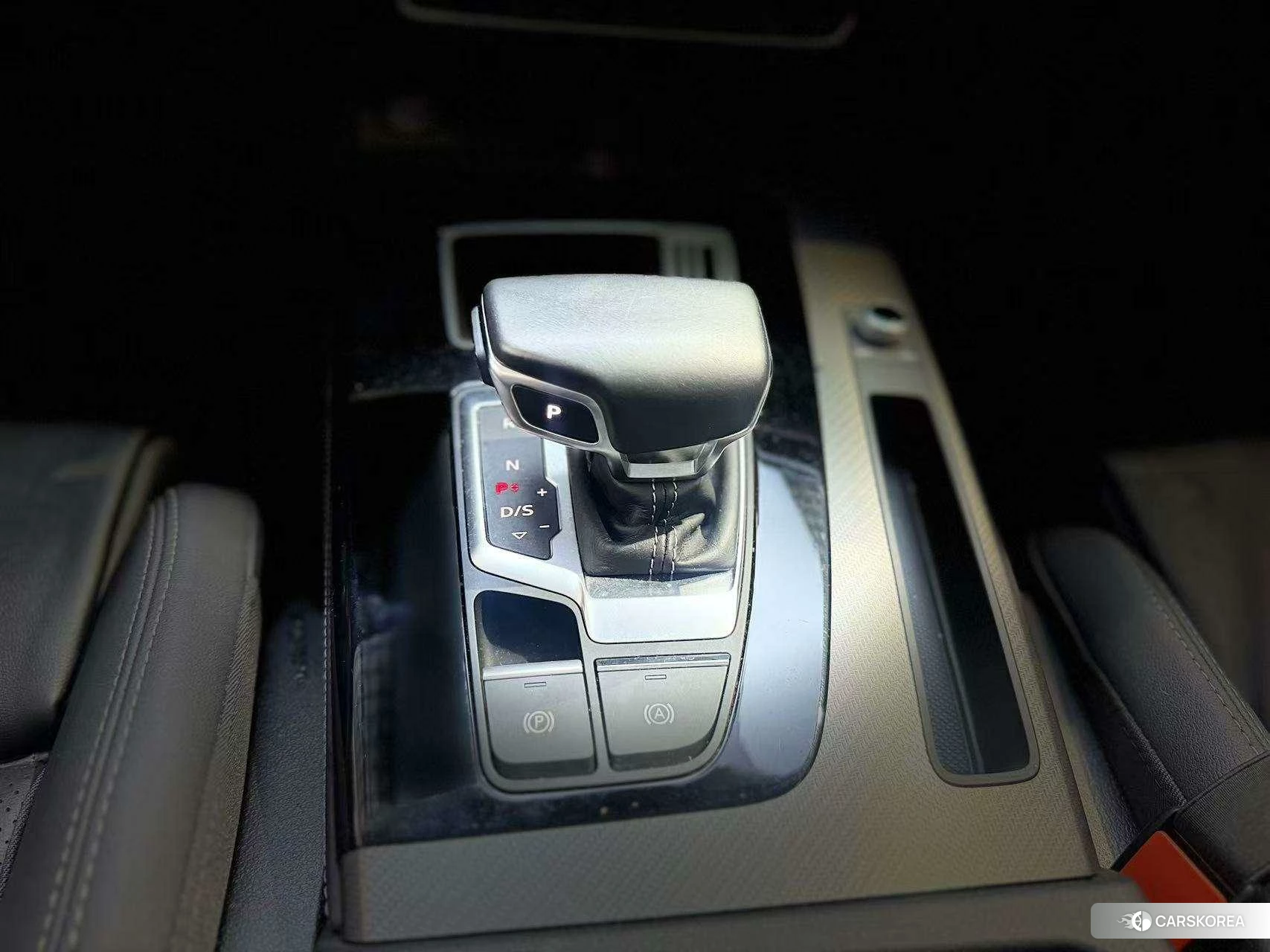 Audi Q5L id 4407536 из Китая 7