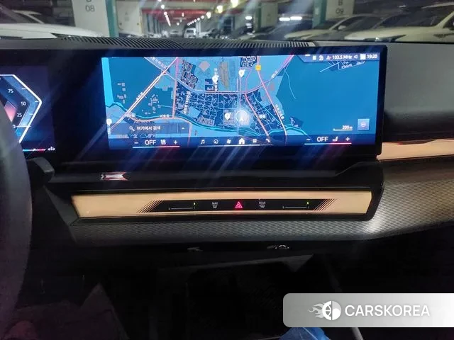 BMW 5 Series (G60) id 3410234 из Кореи 7