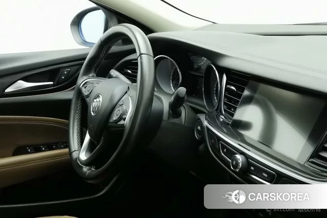 Buick Regal id 4210723 из Китая 7