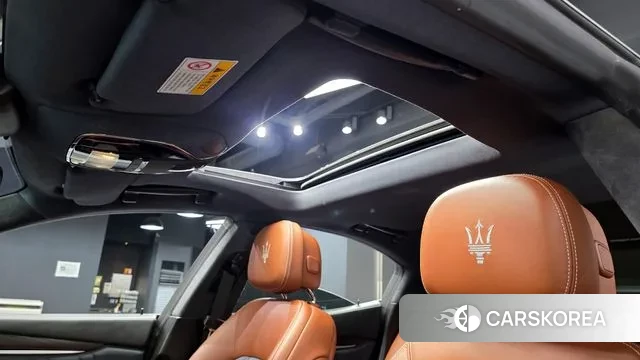 Maserati Ghibli id 3552316 из Кореи 7