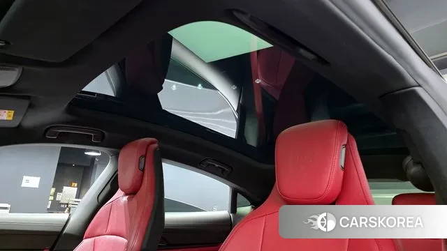 Porsche Taycan id 3576266 из Кореи 7