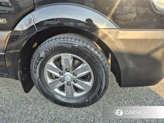 Hyundai Solati id 3697644 из Кореи 7