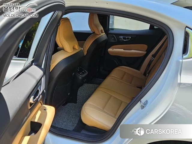 Volvo S60 3rd generation id 4511665 из Кореи 7