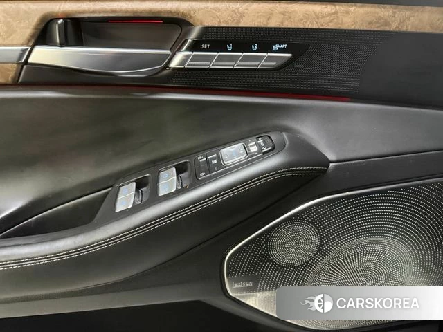 Genesis G90 id 3923482 из Кореи 7