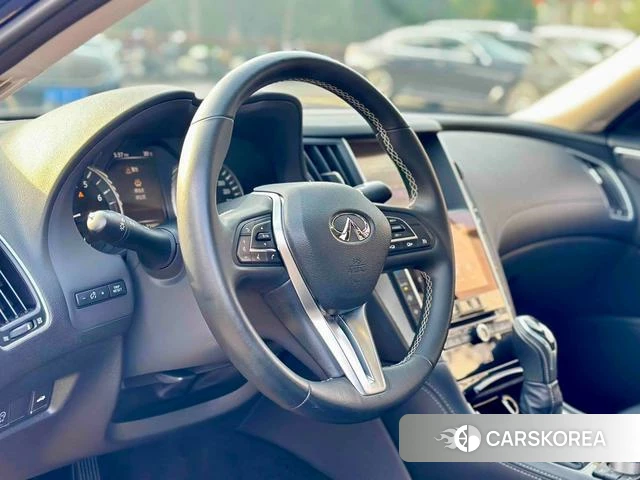 Infiniti Q50L id 4221833 из Китая 7