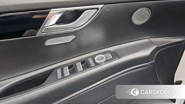 Genesis GV80 id 3789053 из Кореи 7