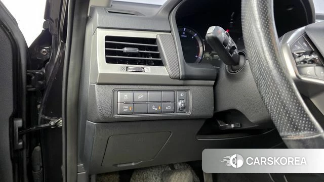 Ssangyong Rexton Sports id 3937164 из Кореи 7