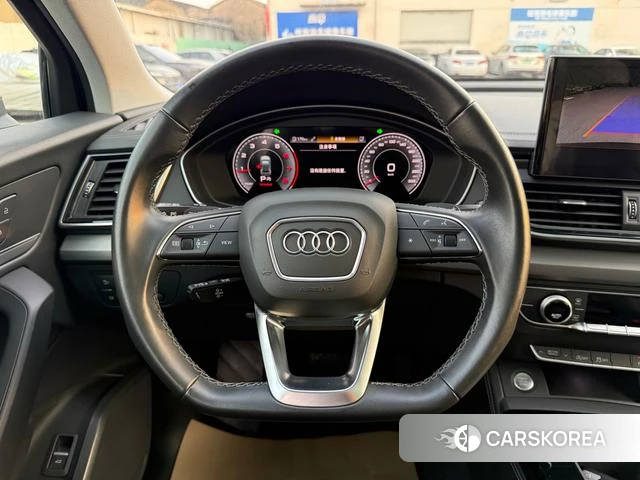 Audi Q5L id 4307771 из Китая 7