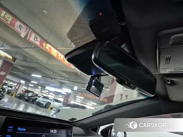 Toyota Camry (XV70) id 3596639 из Кореи 7