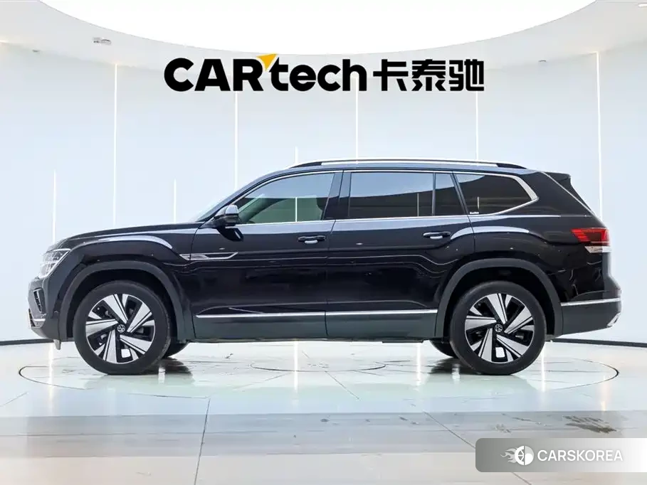 Volkswagen Touareg id 4599557 из Китая 7