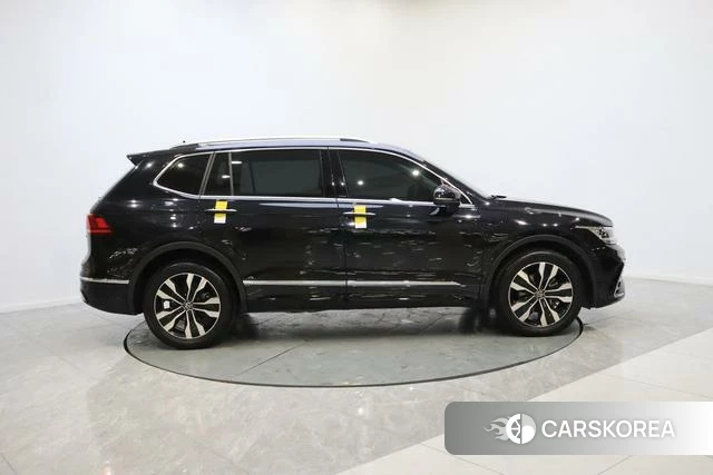 Volkswagen Tiguan L id 4290235 из Китая 7