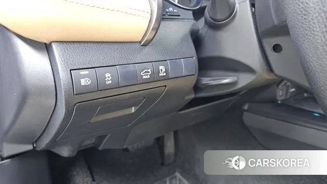 Toyota Camry (XV70) id 3778228 из Кореи 7