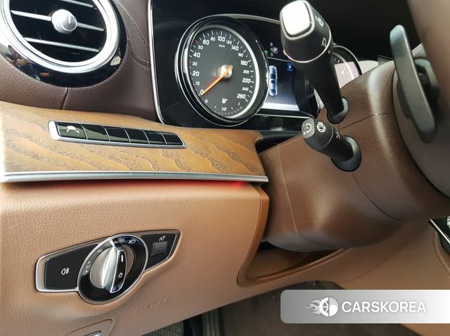 Mercedes-Benz E-Class W213 id 4543193 из Кореи 7