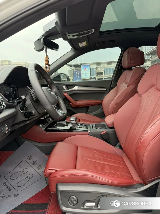 Audi Q5L id 4278399 из Китая 7