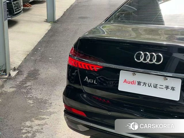 Audi A6L id 4307006 из Китая 7