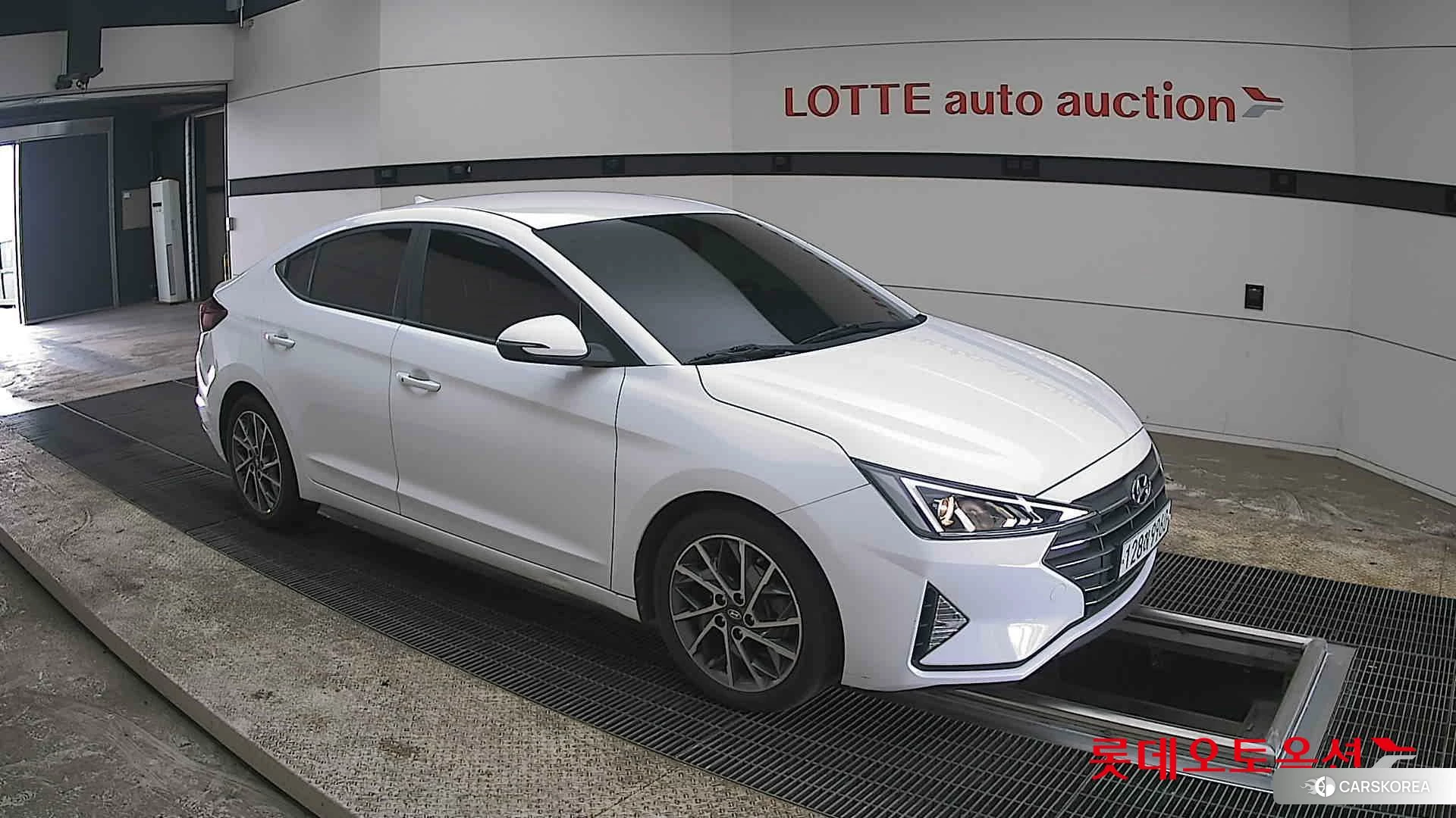 Hyundai Avante id 3875788 из Кореи 7