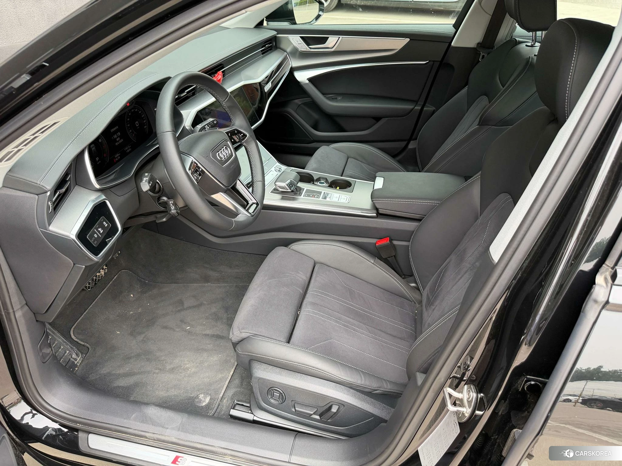 Audi A6 (import) id 4473907 из Китая 7
