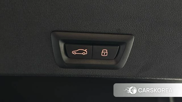 BMW XM (G09) id 4578758 из Кореи 7