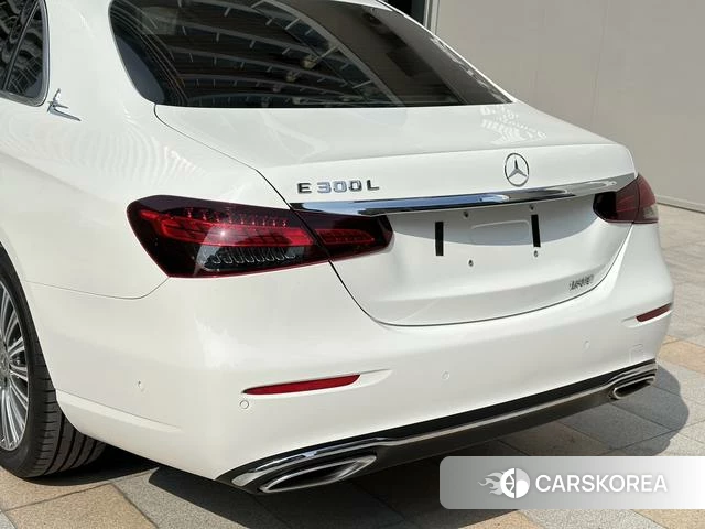 Mercedes-Benz E-class id 4279376 из Китая 7