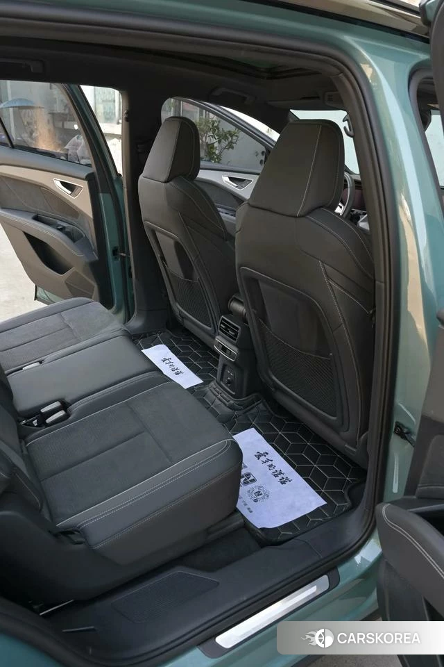 Audi Q5 e-tron id 4307736 из Китая 7