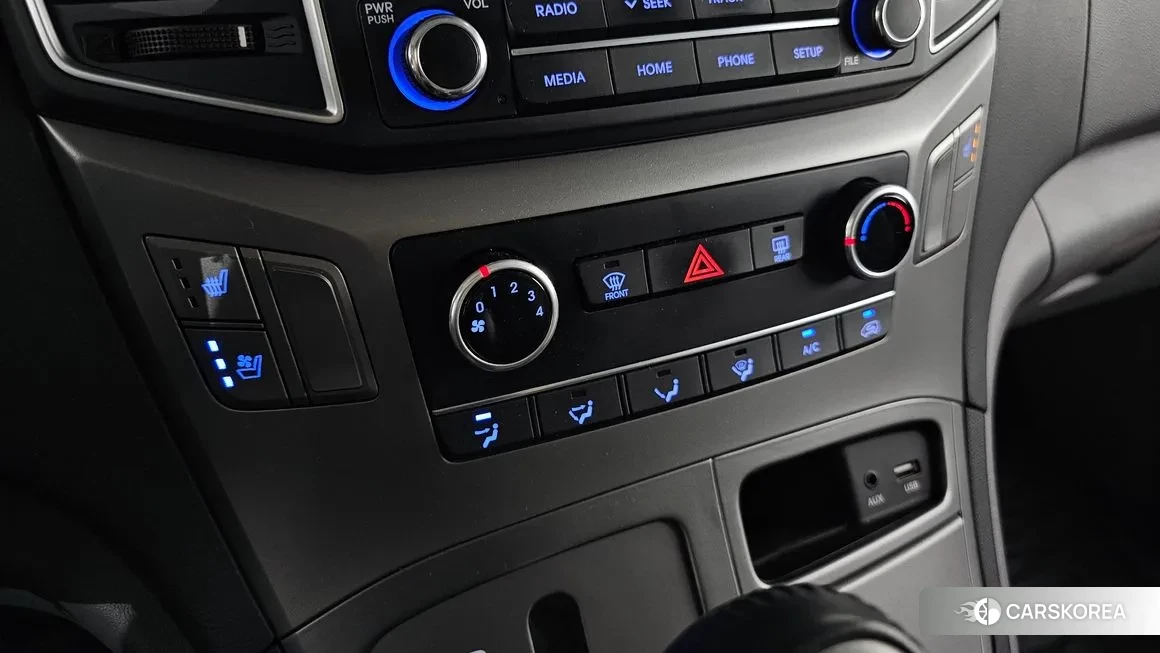 Hyundai The New Grand Starex id 2124715 из Кореи 7