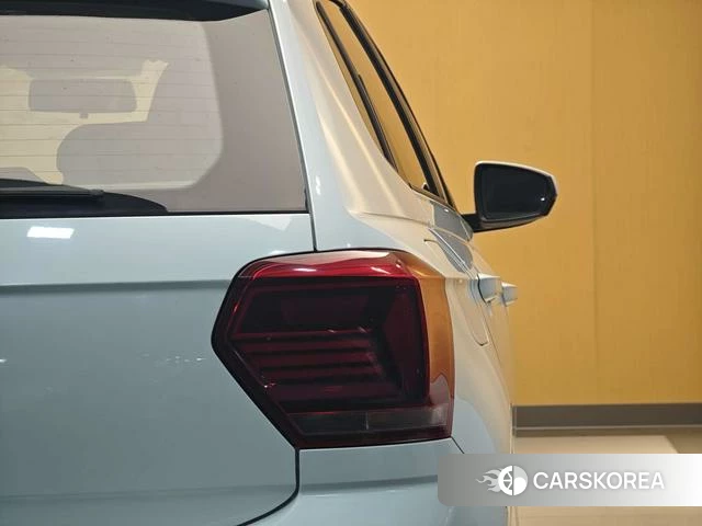 Volkswagen Polo id 4214513 из Китая 7
