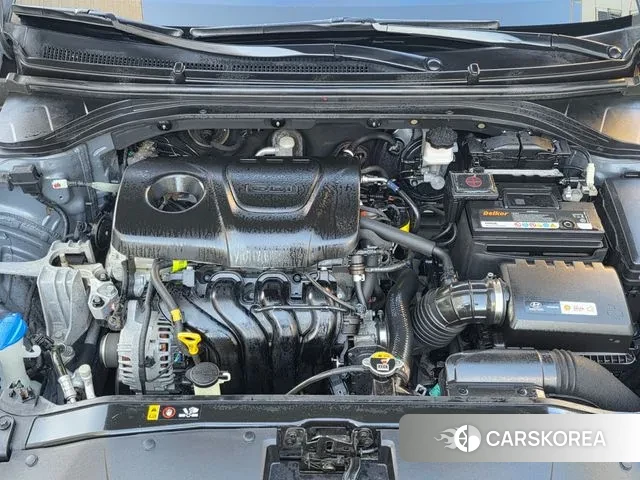 Hyundai Avante AD id 3737098 из Кореи 7