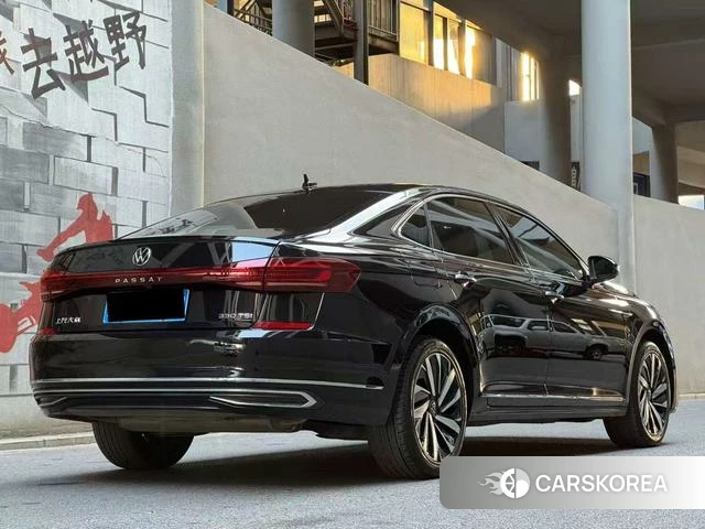 Volkswagen Passat id 4255800 из Китая 7