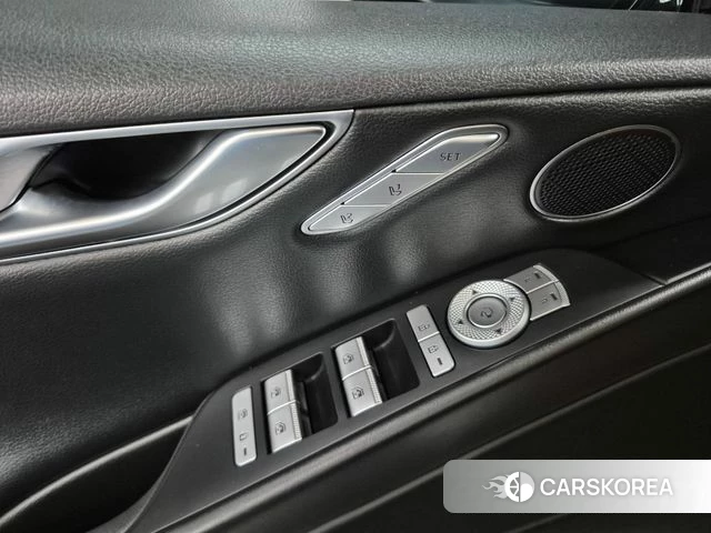 Genesis G80 (RG3) id 4298729 из Кореи 7